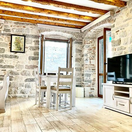 Apartments Bella Kotor Dış mekan fotoğraf